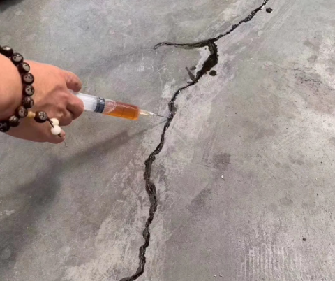 天涯混凝土裂缝修补技术详解​